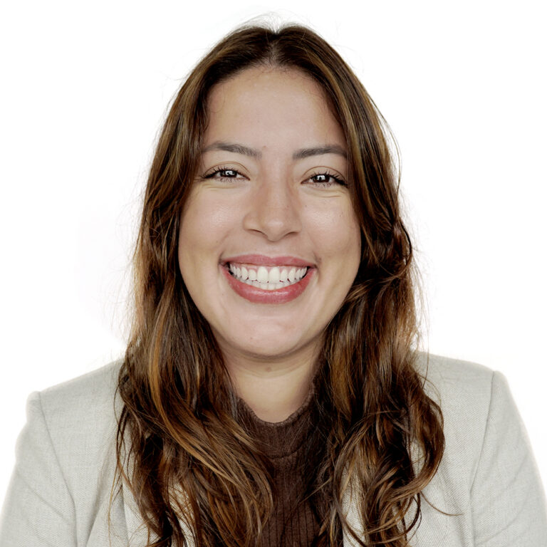 Fabiana Martins | Senior Tax Analyst, Tax Services | Davis Martindale